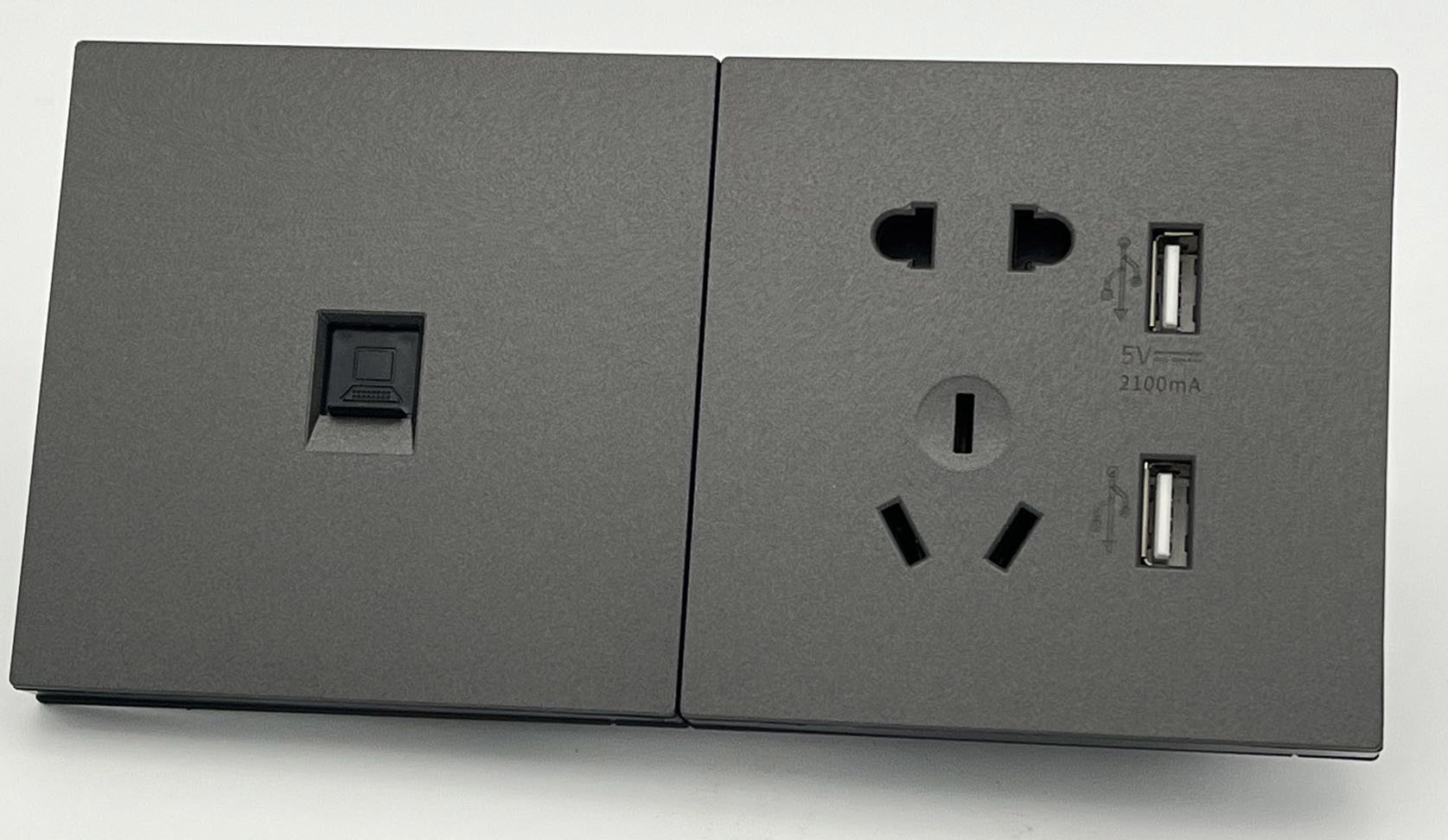 L520砂面黑（塑胶）两连体