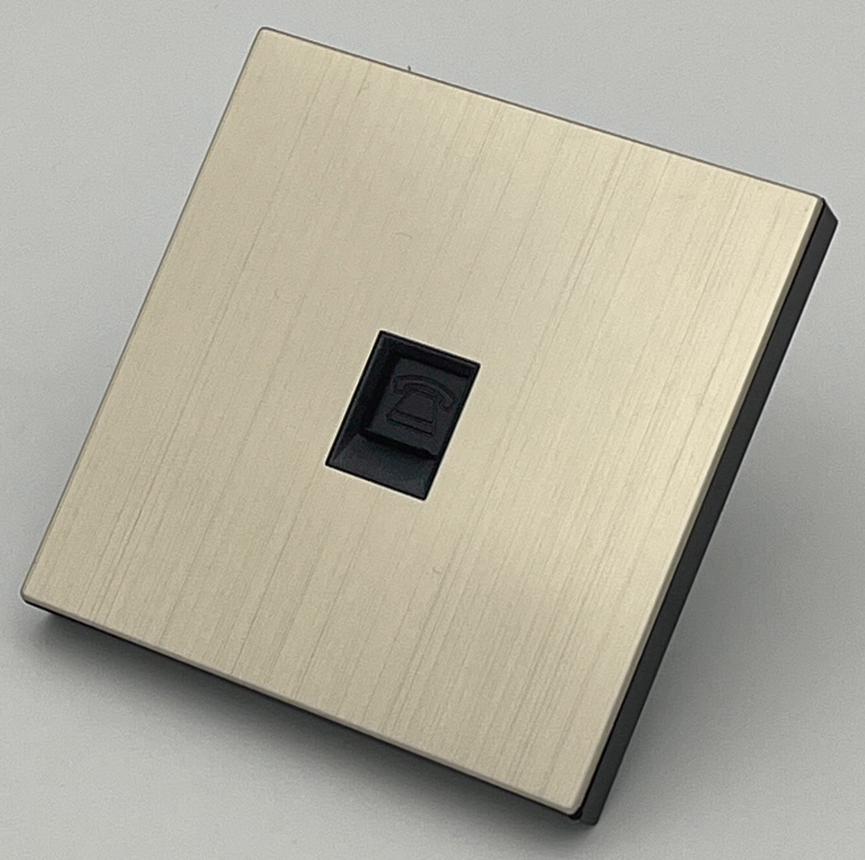 L530香槟金 电话插座