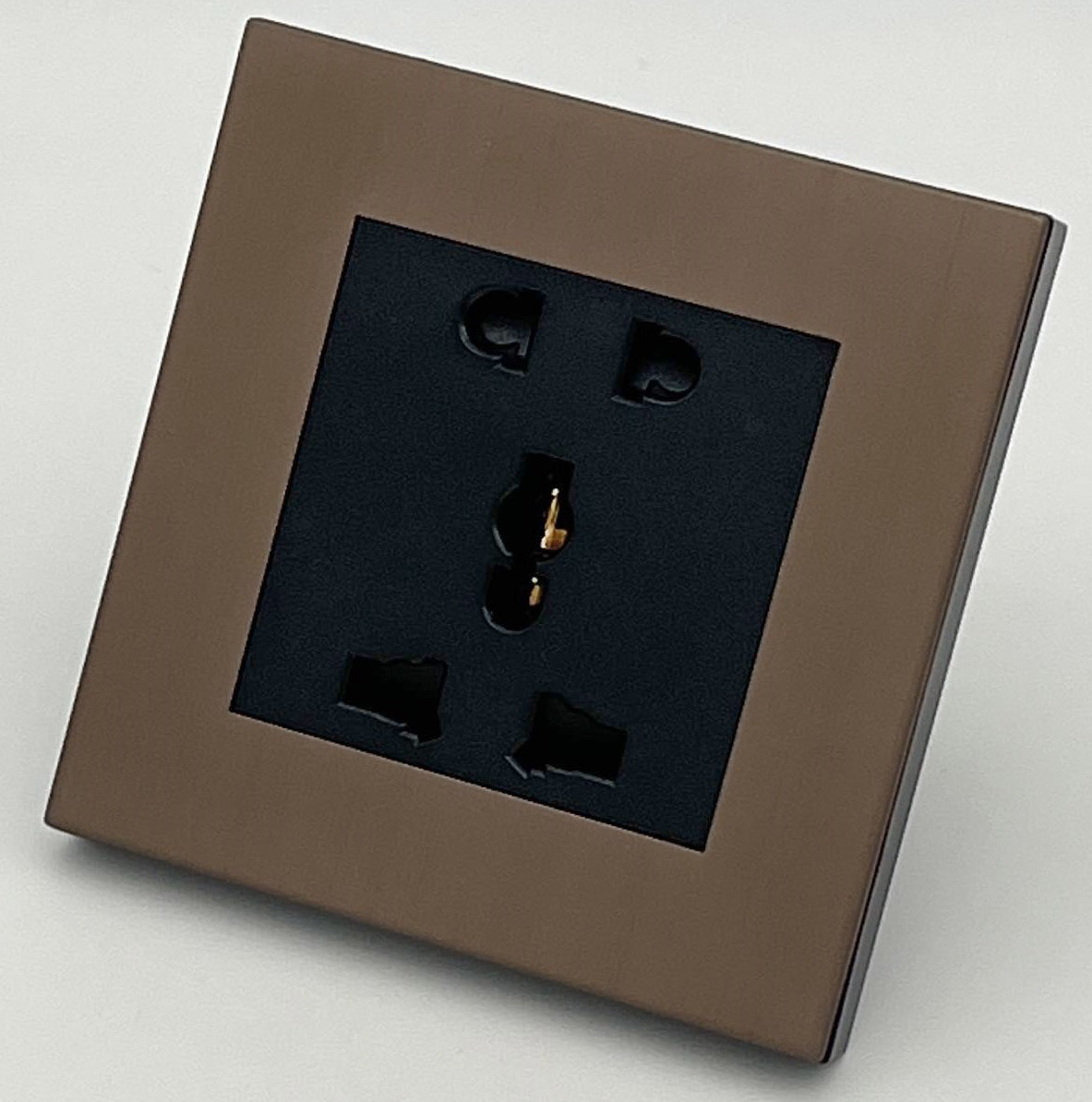 L530复古铜 多功能五孔插座